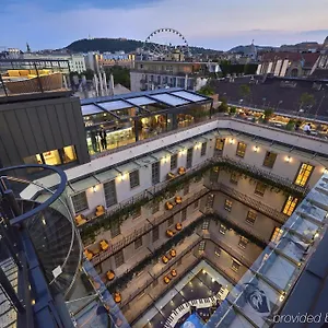 ***** Hotel Aria By Library Collection Hongarije