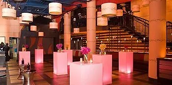 Hilton New York Fashion District Hotel