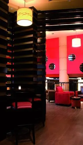 Hilton New York Fashion District Hotel