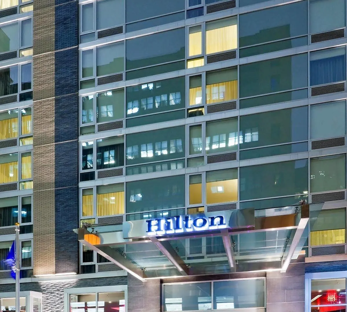 Hilton New York Fashion District Hotel