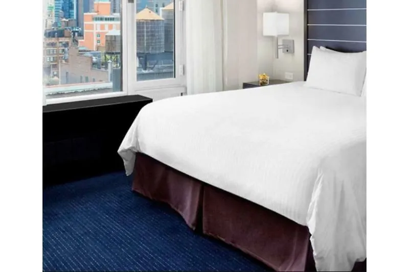 Hilton New York Fashion District Hotel